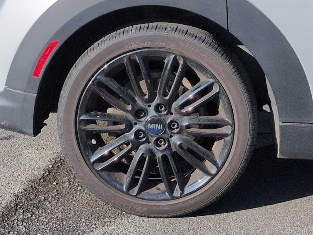 used 2022 MINI Hardtop car, priced at $23,500