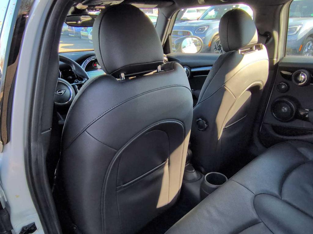 used 2022 MINI Hardtop car, priced at $23,500