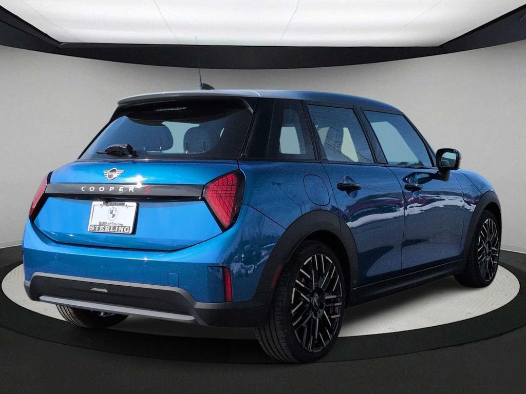 used 2025 MINI Hardtop car, priced at $30,988
