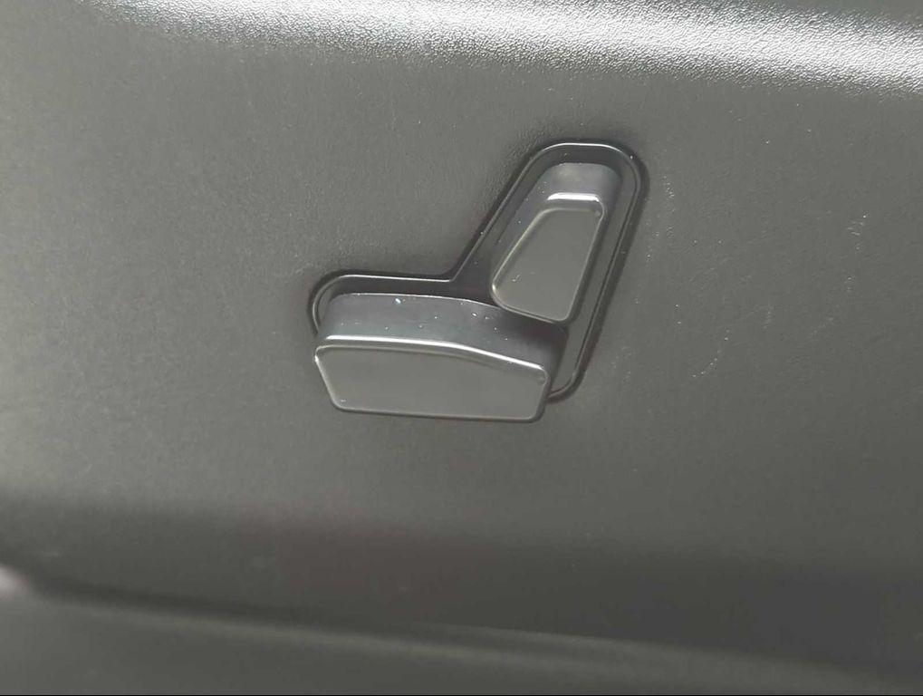 used 2023 Dodge Durango car, priced at $27,900