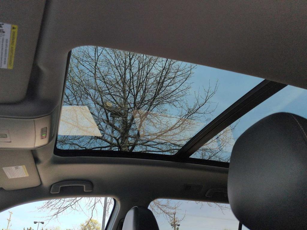 used 2021 Volkswagen Atlas car, priced at $22,989