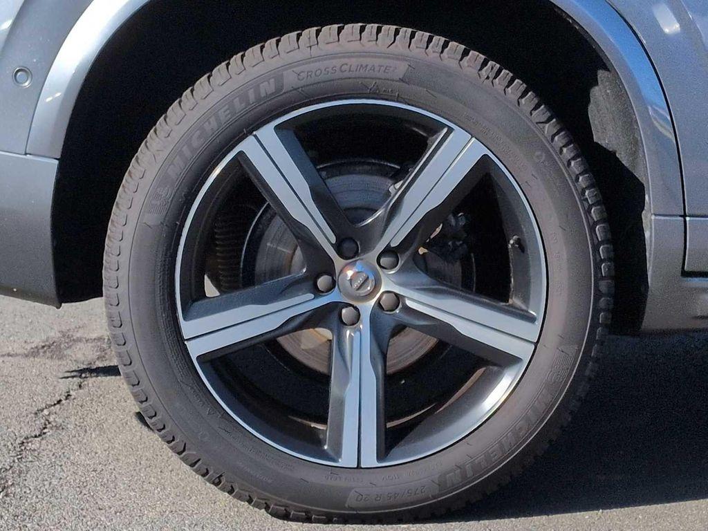 used 2017 Volvo XC90 car, priced at $17,989