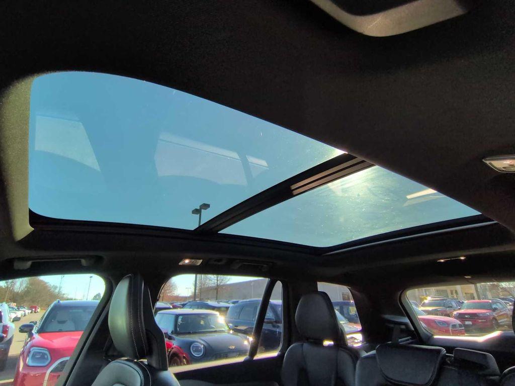 used 2017 Volvo XC90 car, priced at $17,989