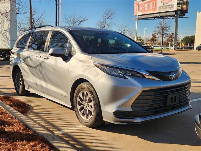 used 2021 Toyota Sienna car, priced at $29,661
