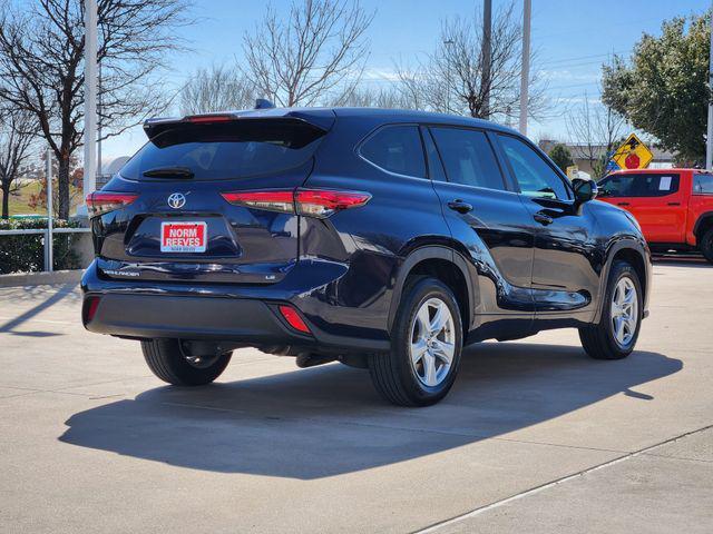 used 2023 Toyota Highlander car, priced at $30,193