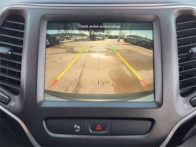 used 2019 Jeep Cherokee car, priced at $16,572