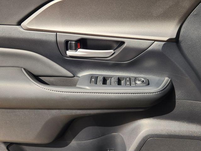 new 2026 Toyota Grand Highlander car, priced at $46,885