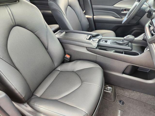 new 2026 Toyota Grand Highlander car, priced at $46,885