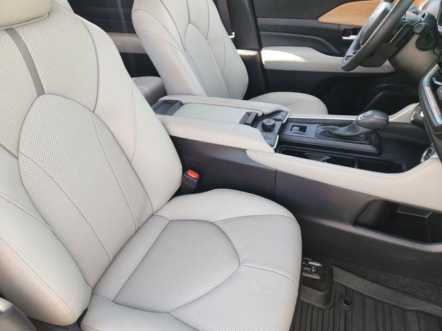 used 2025 Toyota Grand Highlander car, priced at $55,491