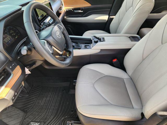 used 2025 Toyota Grand Highlander car, priced at $55,491
