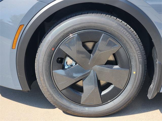 new 2026 Toyota Prius Plug-In Hybrid car, priced at $35,306