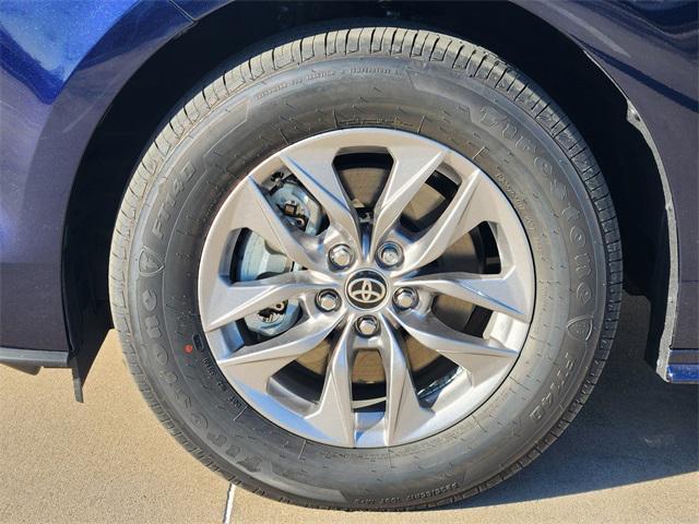 new 2026 Toyota Sienna car, priced at $40,953