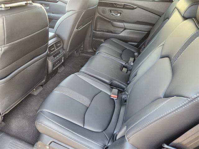 used 2025 Honda Pilot car, priced at $37,491