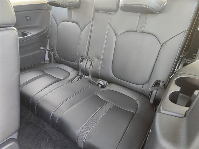 used 2025 Honda Pilot car, priced at $37,491