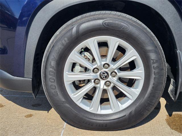 used 2024 Toyota Grand Highlander car, priced at $41,991