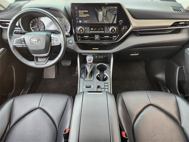 used 2023 Toyota Highlander car, priced at $35,241