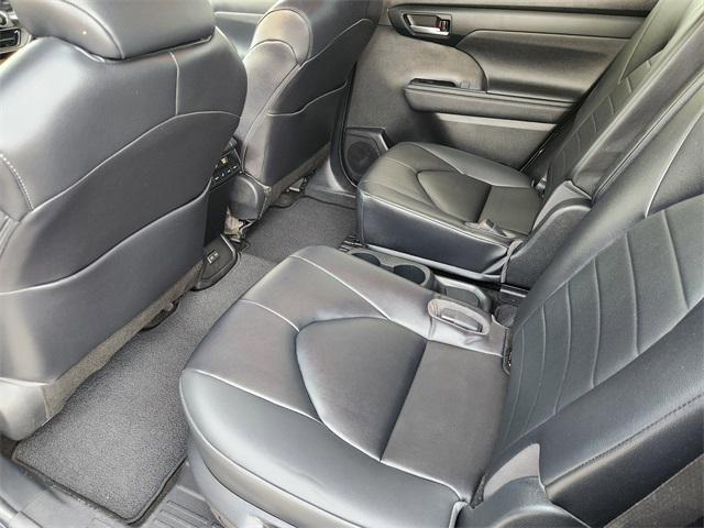 used 2023 Toyota Highlander car, priced at $35,241