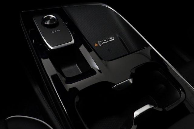 used 2025 Buick Enclave car, priced at $40,638