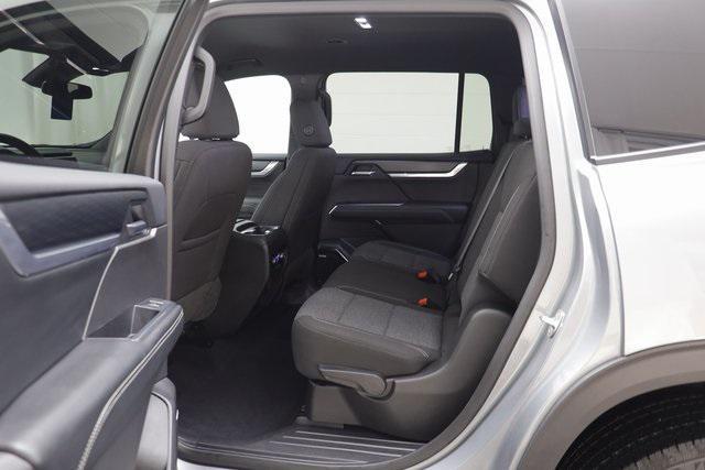 used 2025 GMC Acadia car, priced at $33,528