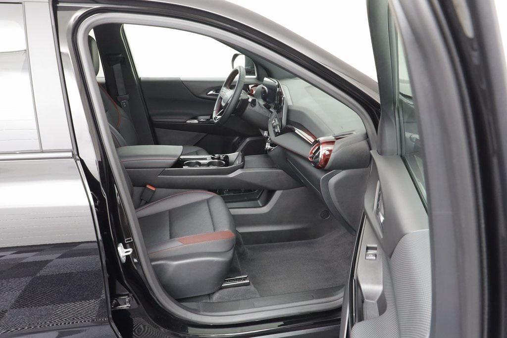 used 2026 Chevrolet Equinox car, priced at $31,938