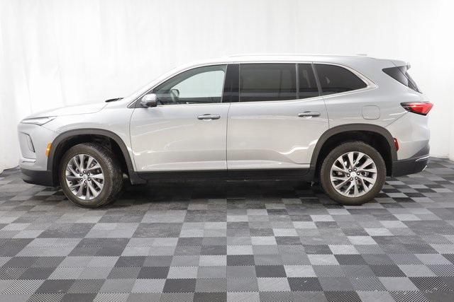 used 2025 Buick Enclave car, priced at $35,653