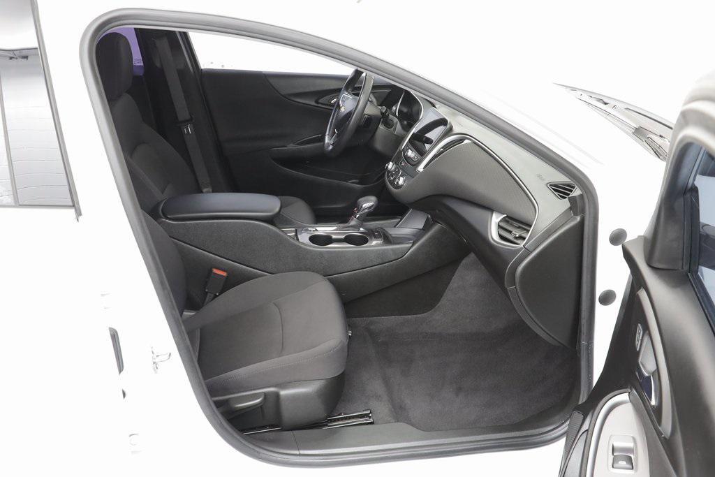 used 2022 Chevrolet Malibu car, priced at $18,990