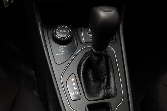 used 2019 Jeep Cherokee car, priced at $14,322