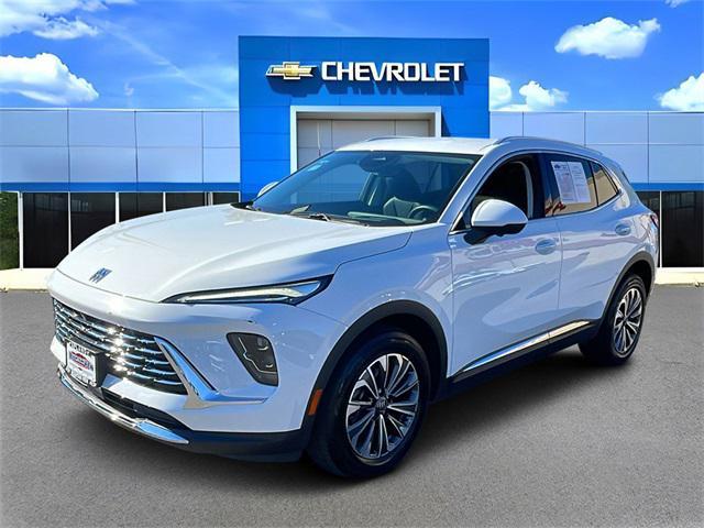 used 2025 Buick Envision car, priced at $25,709