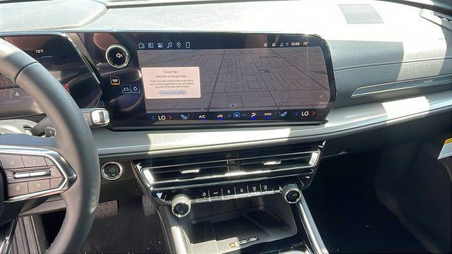 new 2026 Chevrolet Traverse car, priced at $38,720