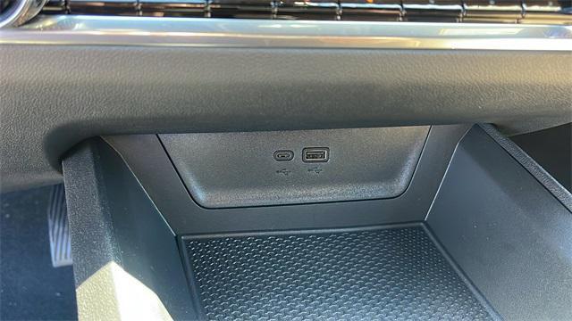 new 2026 Chevrolet Equinox car, priced at $28,871