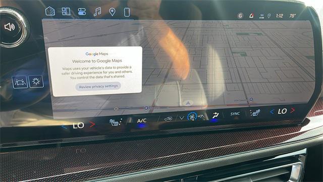 new 2026 Chevrolet Traverse car, priced at $54,160