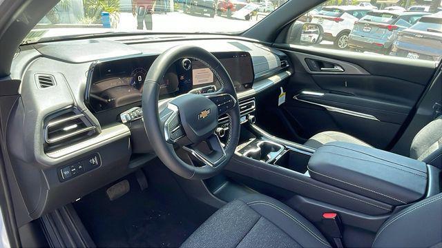 new 2026 Chevrolet Traverse car, priced at $38,720