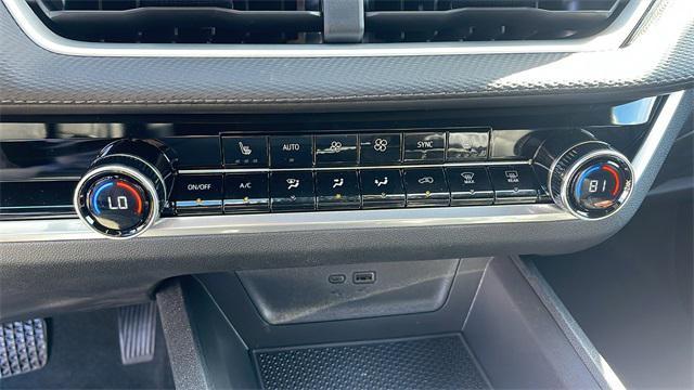 new 2026 Chevrolet Equinox car, priced at $28,915