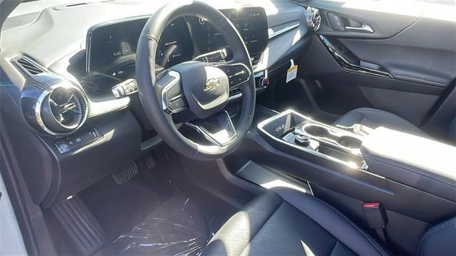 new 2026 Chevrolet Equinox car, priced at $28,915