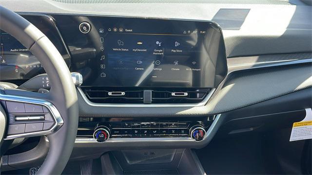 new 2026 Chevrolet Equinox car, priced at $28,915