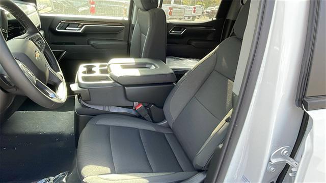 new 2026 Chevrolet Silverado 1500 car, priced at $42,170