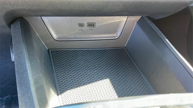 new 2026 Chevrolet Equinox car, priced at $32,110