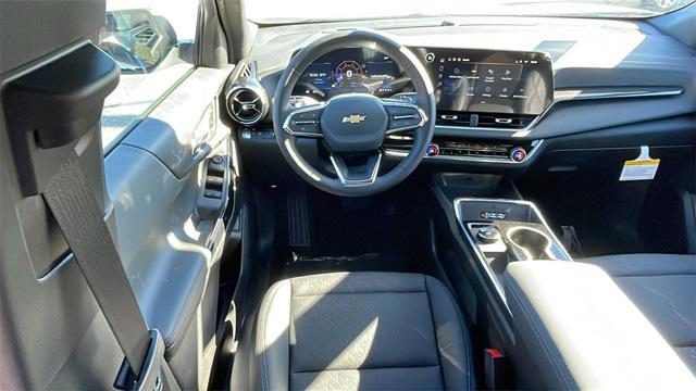 new 2026 Chevrolet Equinox car, priced at $29,315