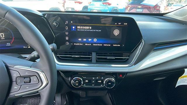 new 2025 Chevrolet Trax car, priced at $21,880