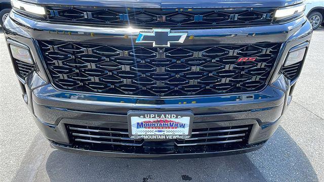 new 2026 Chevrolet Traverse car, priced at $53,990