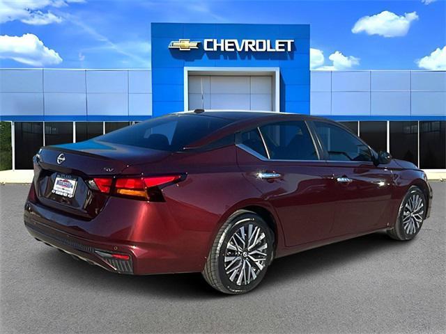 used 2023 Nissan Altima car, priced at $16,618