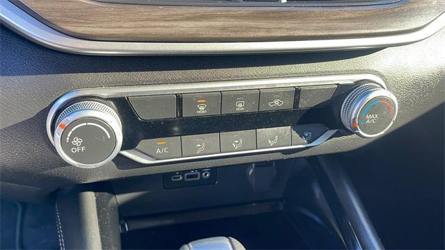 used 2023 Nissan Altima car, priced at $16,618