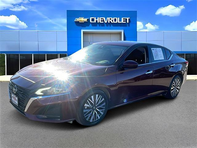 used 2023 Nissan Altima car, priced at $16,618