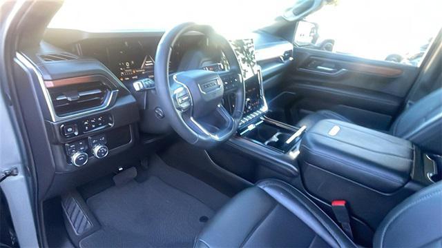 used 2025 GMC Yukon XL car, priced at $70,552