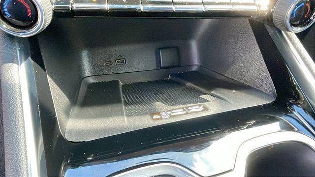 used 2025 Chevrolet Traverse car, priced at $36,750