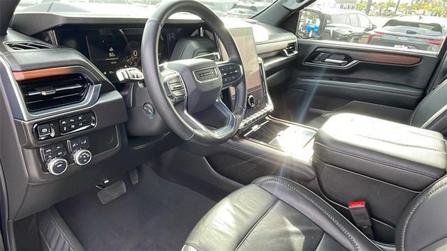 used 2025 GMC Yukon XL car, priced at $69,976