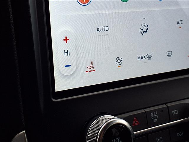 used 2024 Ford Edge car, priced at $24,050