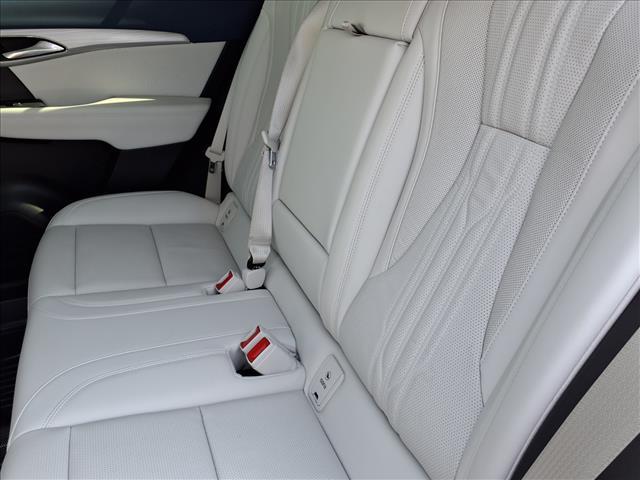 used 2025 Buick Envision car, priced at $39,441