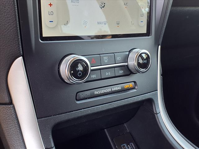 used 2024 Ford Edge car, priced at $23,847