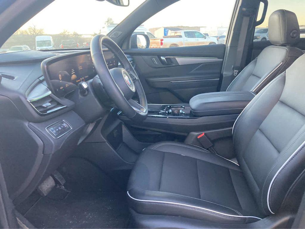 used 2025 Buick Enclave car, priced at $37,369